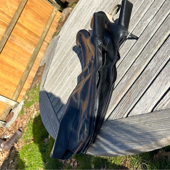 Schutz Women's knee high black leather boots size 9 - Picture 8 of 9